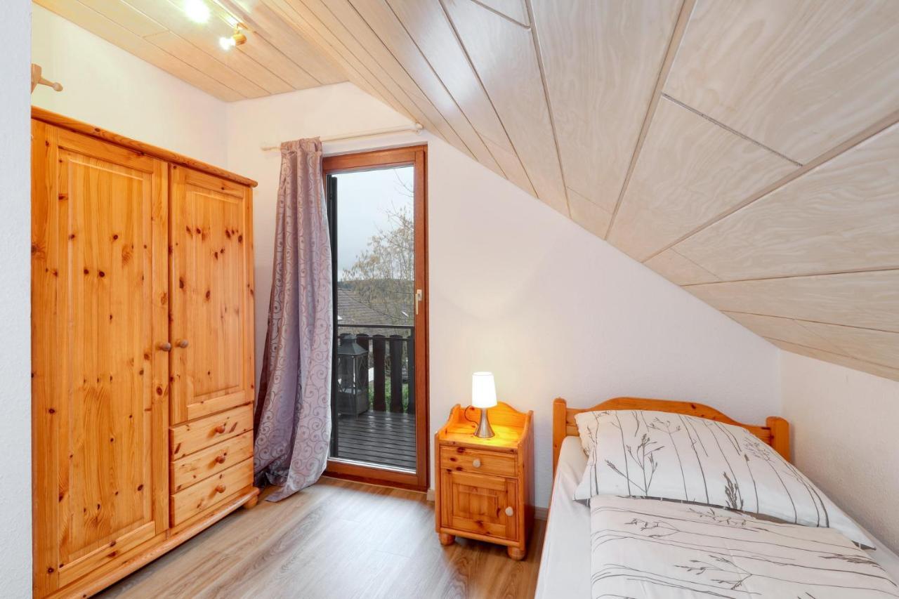 Seepark Kirchheim Ferienhaus Bei Nina Mit Sauna Eksteriør bilde